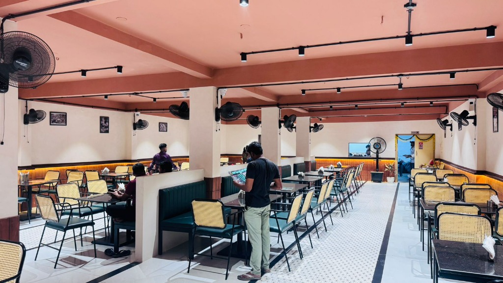 Restaurant Dining Hall